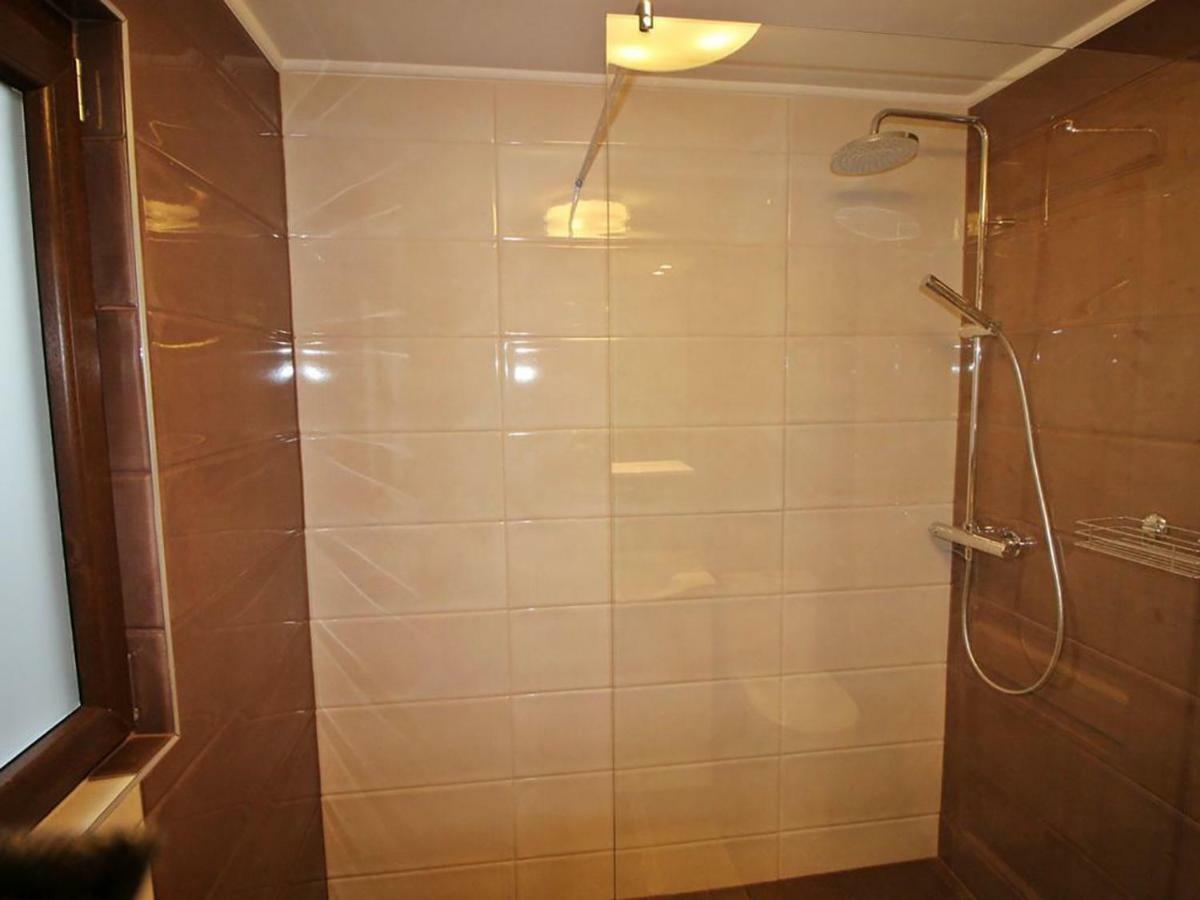 Dunaparti Haz Stand U 27E Mosonmagyarovar Ngoại thất bức ảnh